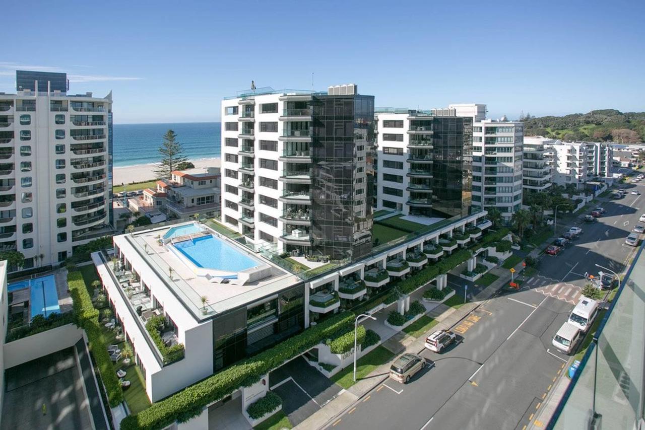 Luxury Ocean & Harbour Views - Heated Pool, Main Beach & Gym マウント・マウンガヌイ エクステリア 写真